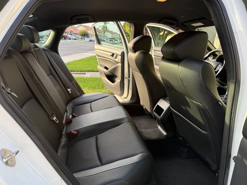 Used 2019 Honda Accord Sport image 19