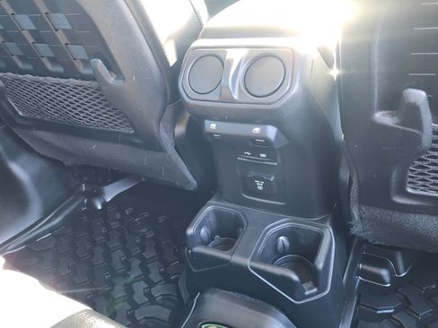 Used 2020 Jeep Wrangler Unlimited Rubicon image 15