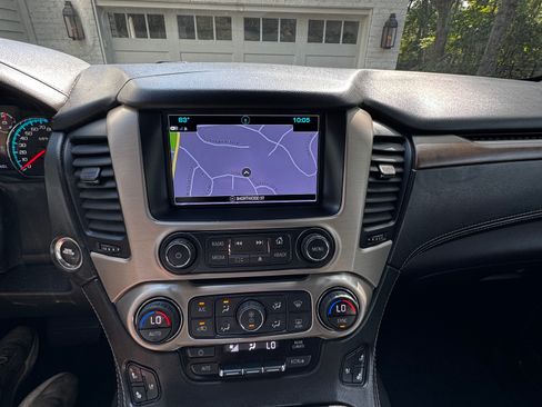 Used 2018 GMC Yukon XL Denali w/ Denali Ultimate Package RWD image 13