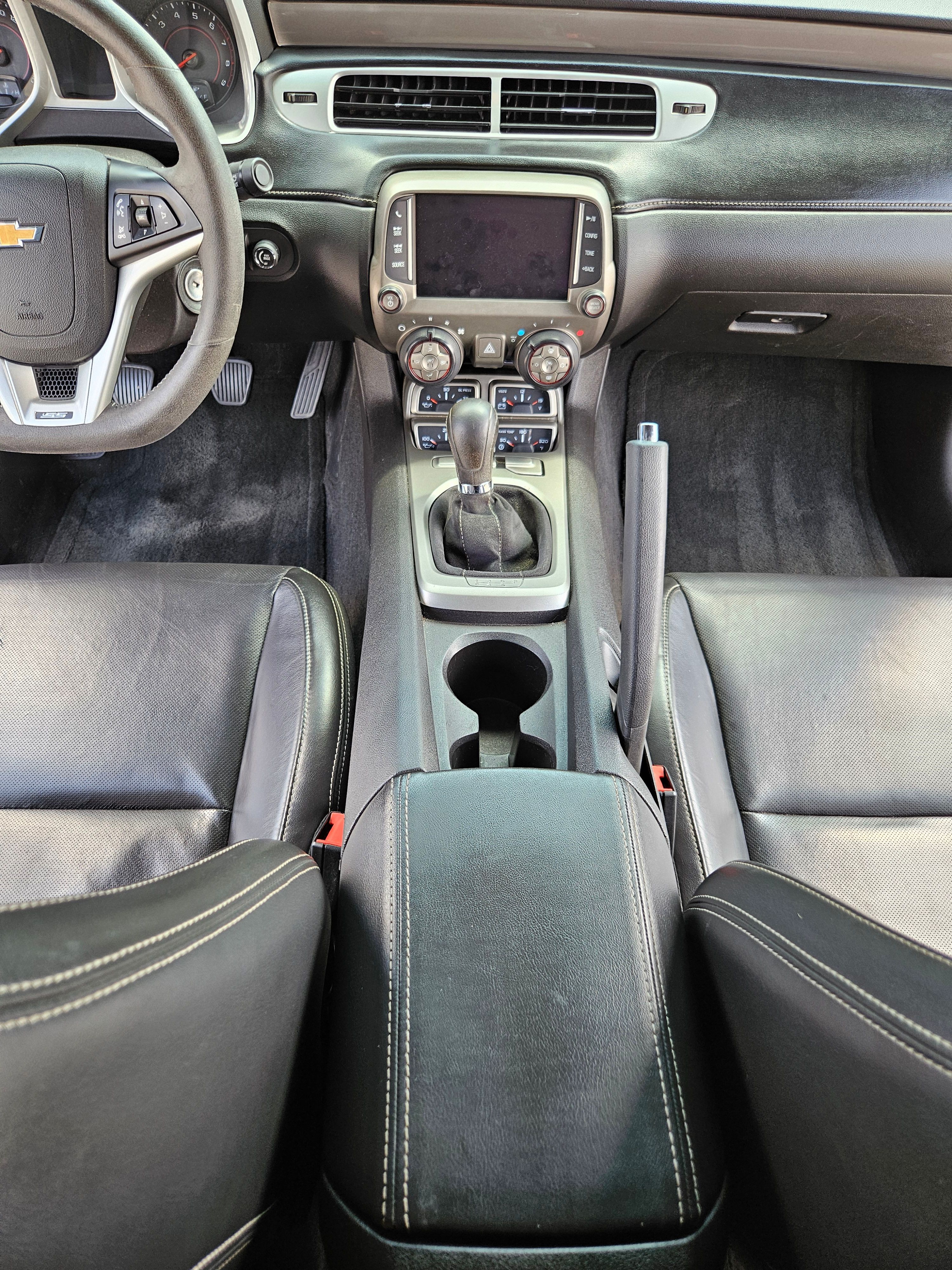 Used 2014 Chevrolet Camaro SS w/ SS Performance Package RWD image 25