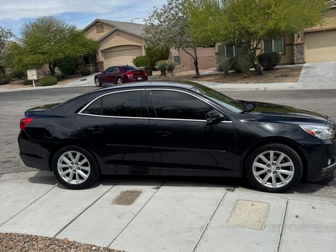 Used 2015 Chevrolet Malibu LT FWD image 5