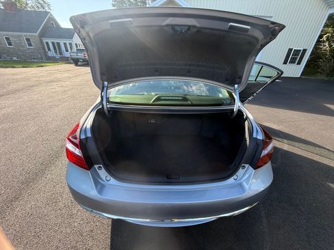 Used 2017 Honda Accord Touring image 14