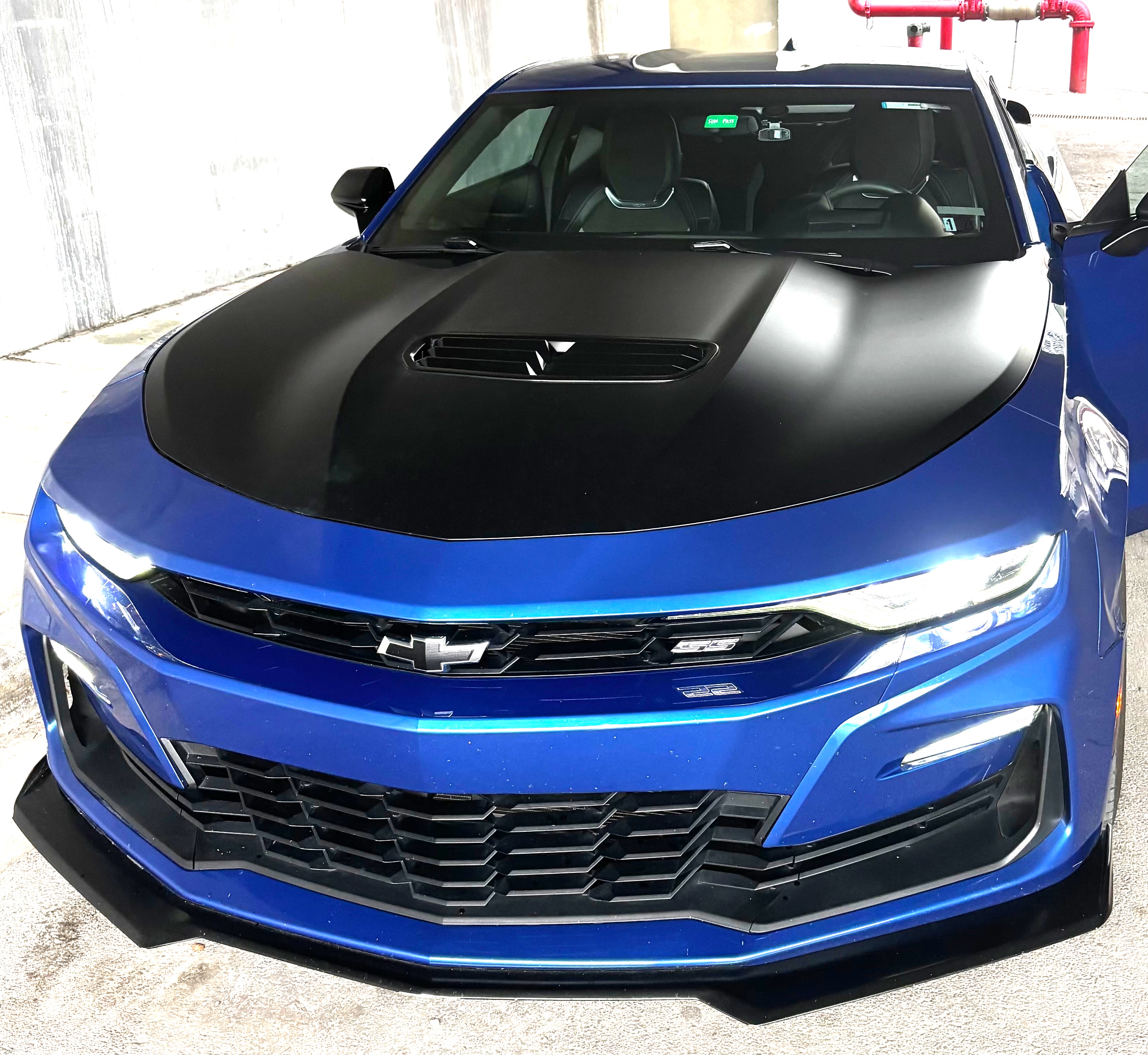 Used 2020 Chevrolet Camaro SS RWD image 4