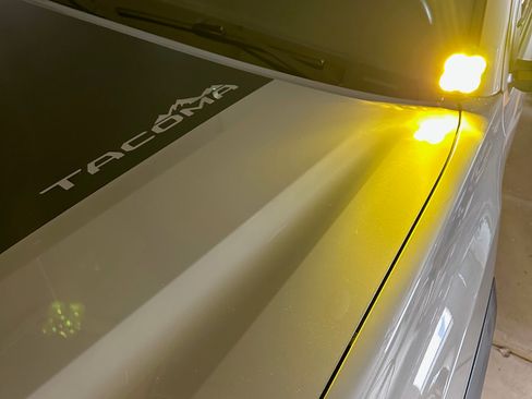 Used 2018 Toyota Tacoma TRD Off-Road image 11