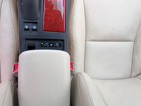 Used 2012 Lexus RX 350 AWD w/ Premium Pkg image 12