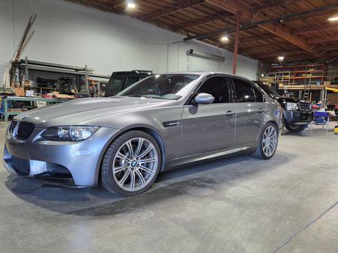 Used 2010 BMW M3 Sedan image 1