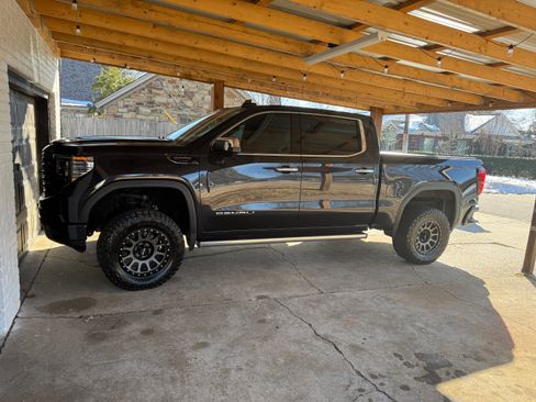 Used 2022 GMC Sierra 1500 Denali Ultimate image 5