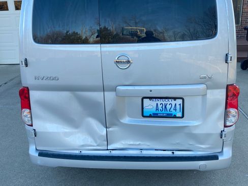 Used 2018 Nissan NV200 SV w/ Navigation Package image 8