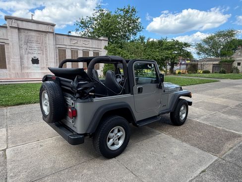 Used 2001 Jeep Wrangler SE AWD/4WD image 14