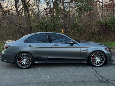 Used 2020 Mercedes-Benz C 63 AMG S image 4