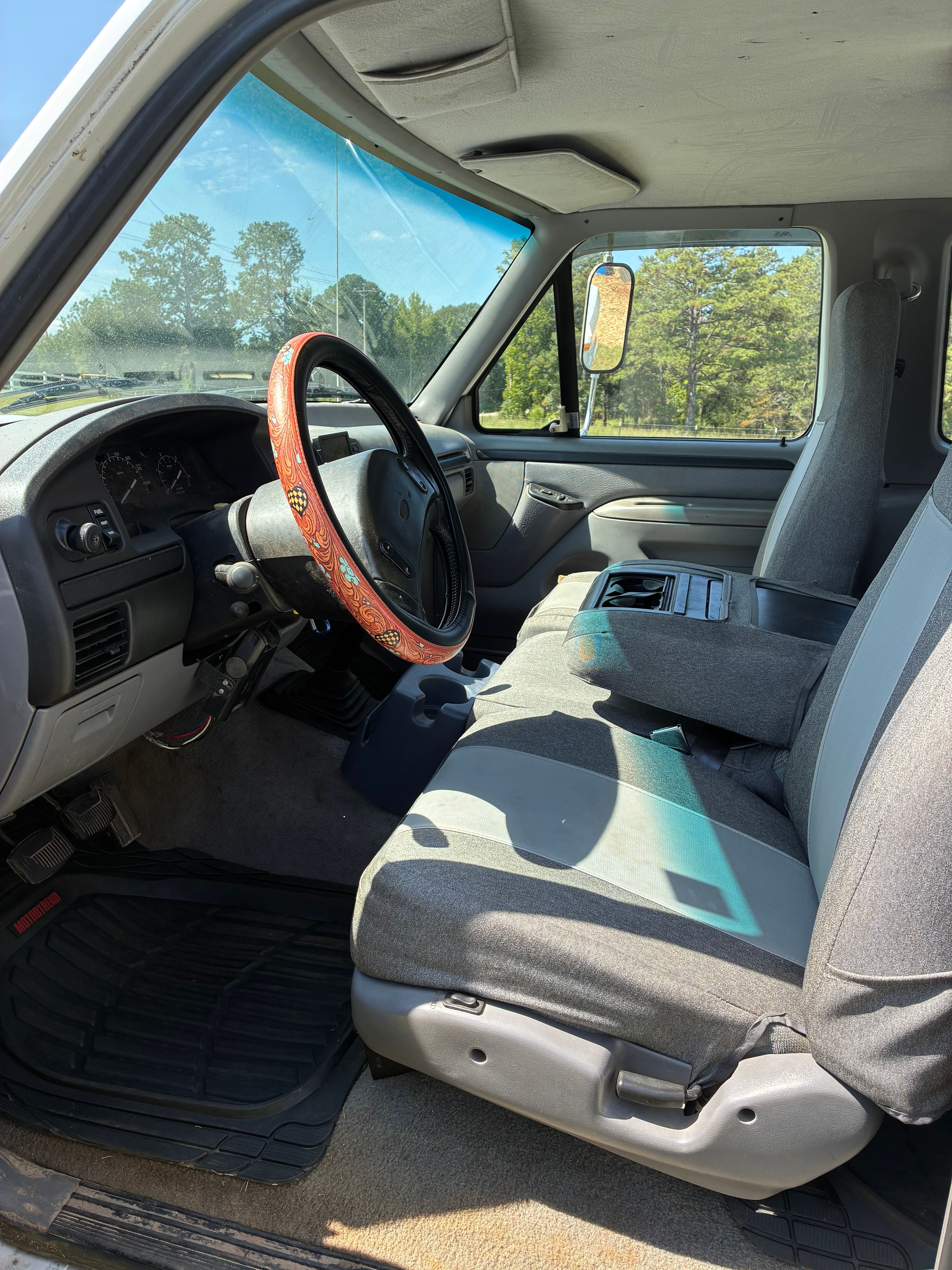 Used 1997 Ford F350 2WD SuperCab DRW image 6