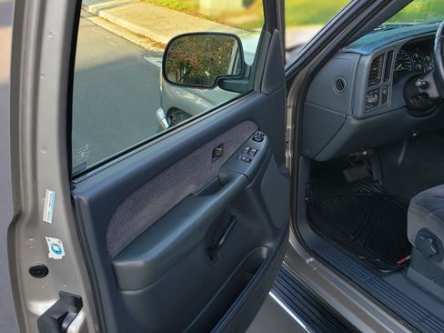 Used 2001 GMC Sierra 1500 2WD Extended Cab image 14