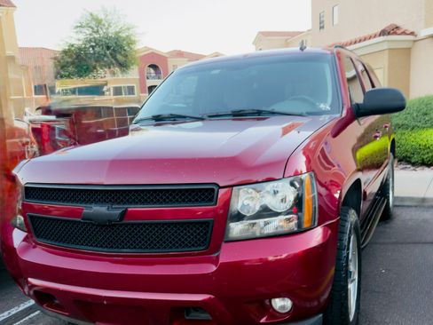 Used 2007 Chevrolet Tahoe LTZ w/ LTZ Preferred Equipment Group image 12