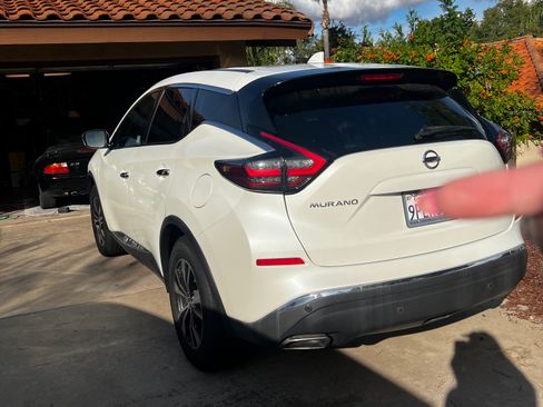 Used 2021 Nissan Murano S image 5