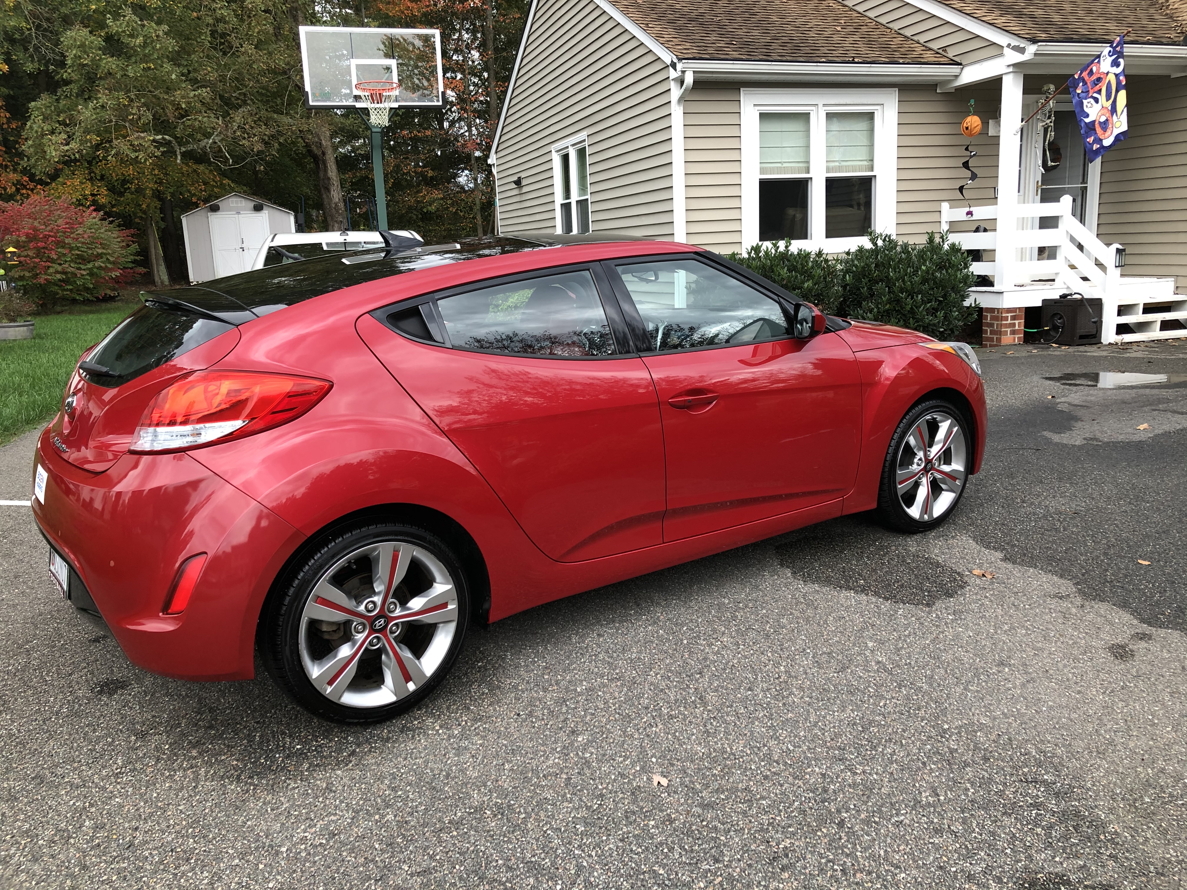Used 2014 Hyundai Veloster w/ Technology Package 03 FWD image 8