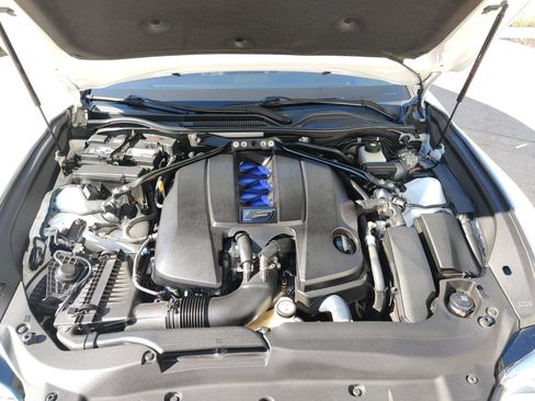 Used 2017 Lexus RC F w/ Performance Package image 15