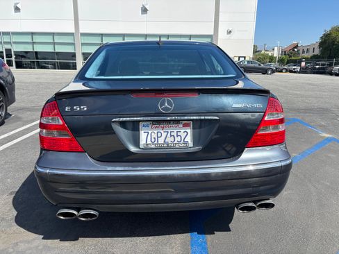 Used 2006 Mercedes-Benz E 55 AMG Sedan image 8