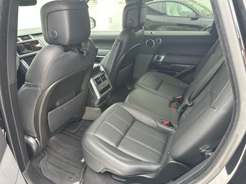 Used 2019 Land Rover Range Rover Sport Supercharged image 9