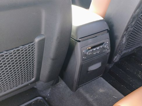 Used 2007 Saturn Aura XR w/ Premium Trim Pkg image 2