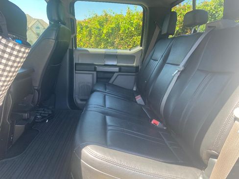 Used 2019 Ford F150 XLT w/ Equipment Group 302A Luxury image 8