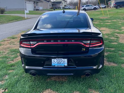 Used 2023 Dodge Charger Scat Pack image 9