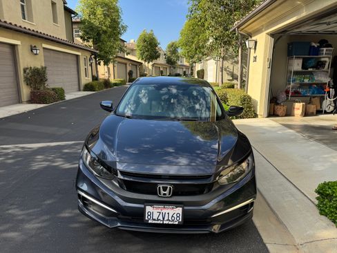 Used 2019 Honda Civic LX image 6