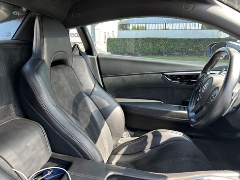 Used 2020 Acura NSX image 23