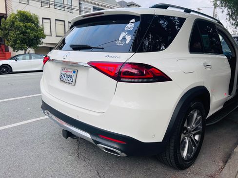 Used 2021 Mercedes-Benz GLE 350 4MATIC image 4