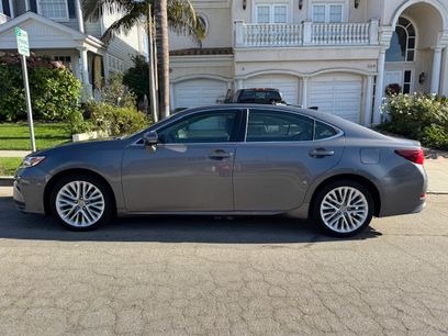 Used 2016 Lexus ES 350