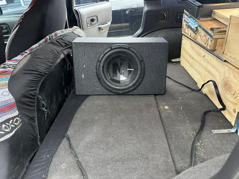 Used 2000 Jeep Cherokee Sport image 11