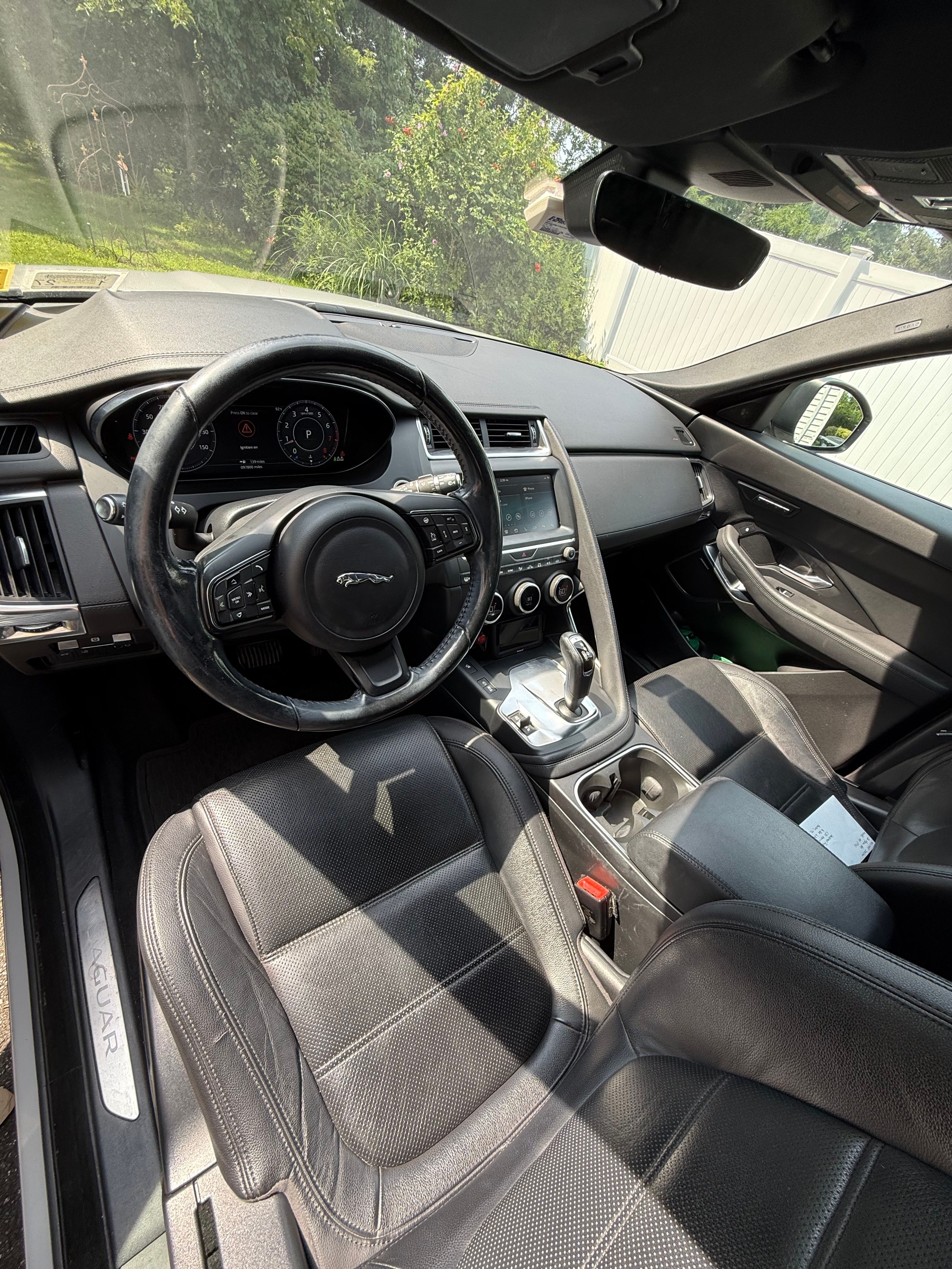 Used 2018 Jaguar E-PACE SE AWD/4WD image 6