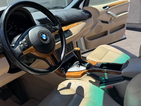 Used 2002 BMW X5 3.0i image 8