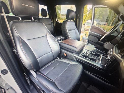 Used 2021 Ford F150 Lariat w/ Equipment Group 502A High image 8