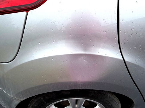 Used 2013 Ford Focus SE w/ SE Winter Pkg image 5