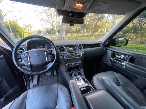 Used 2015 Land Rover LR4 HSE LUX AWD/4WD image 13