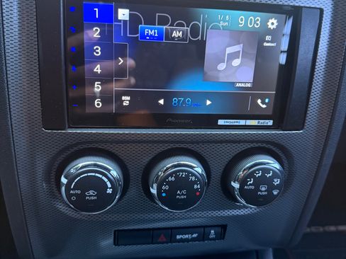 Used 2013 Dodge Challenger R/T RWD image 16