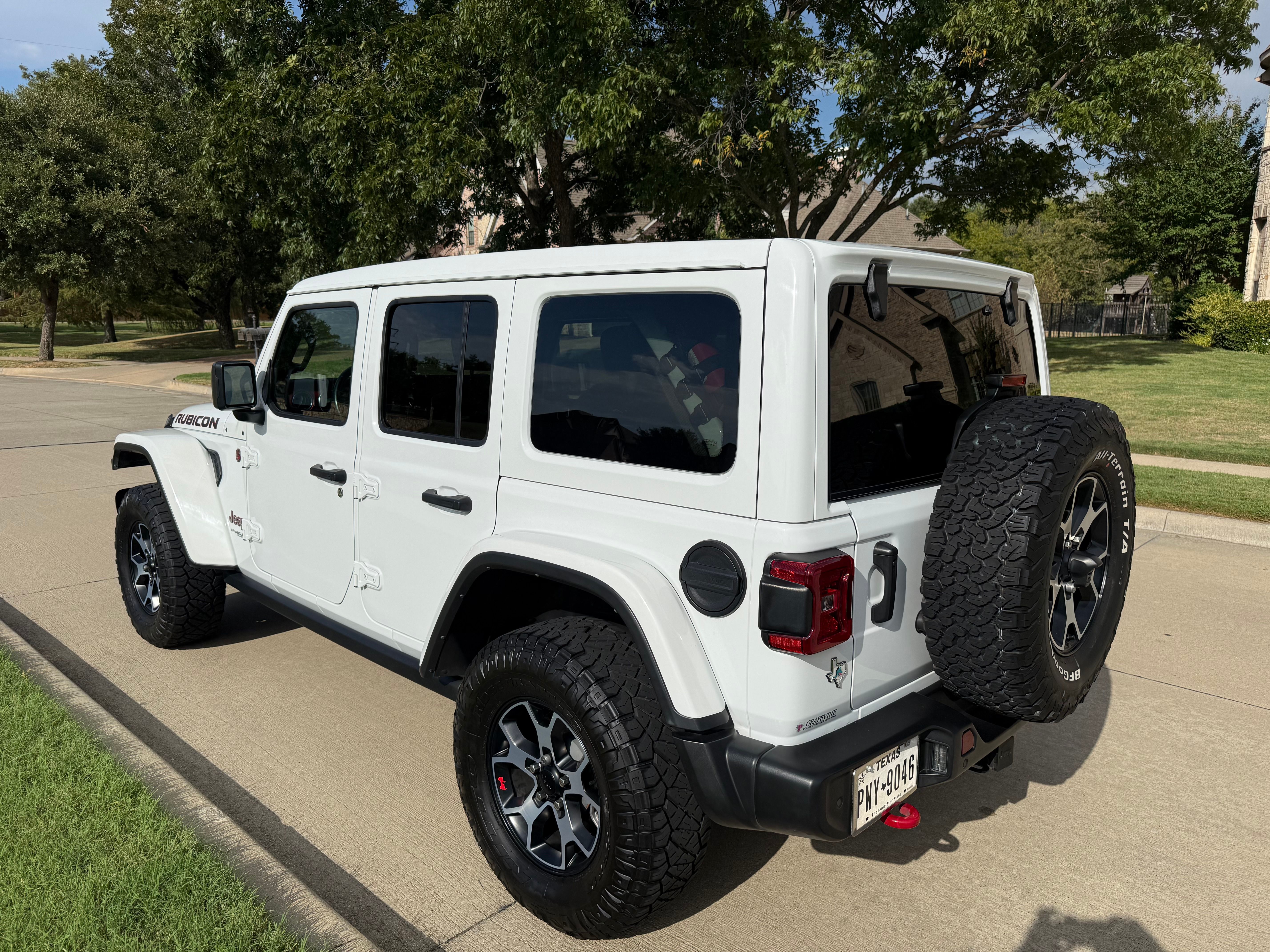 Used 2021 Jeep Wrangler Unlimited Rubicon AWD/4WD image 8