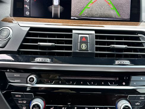 Used 2018 BMW X3 xDrive30i image 9