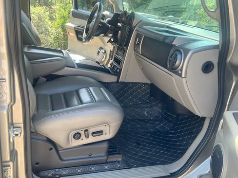 Used 2003 HUMMER H2 AWD/4WD image 11