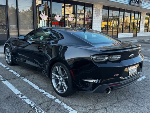 Used 2022 Chevrolet Camaro LT w/ RS Package RWD image 2
