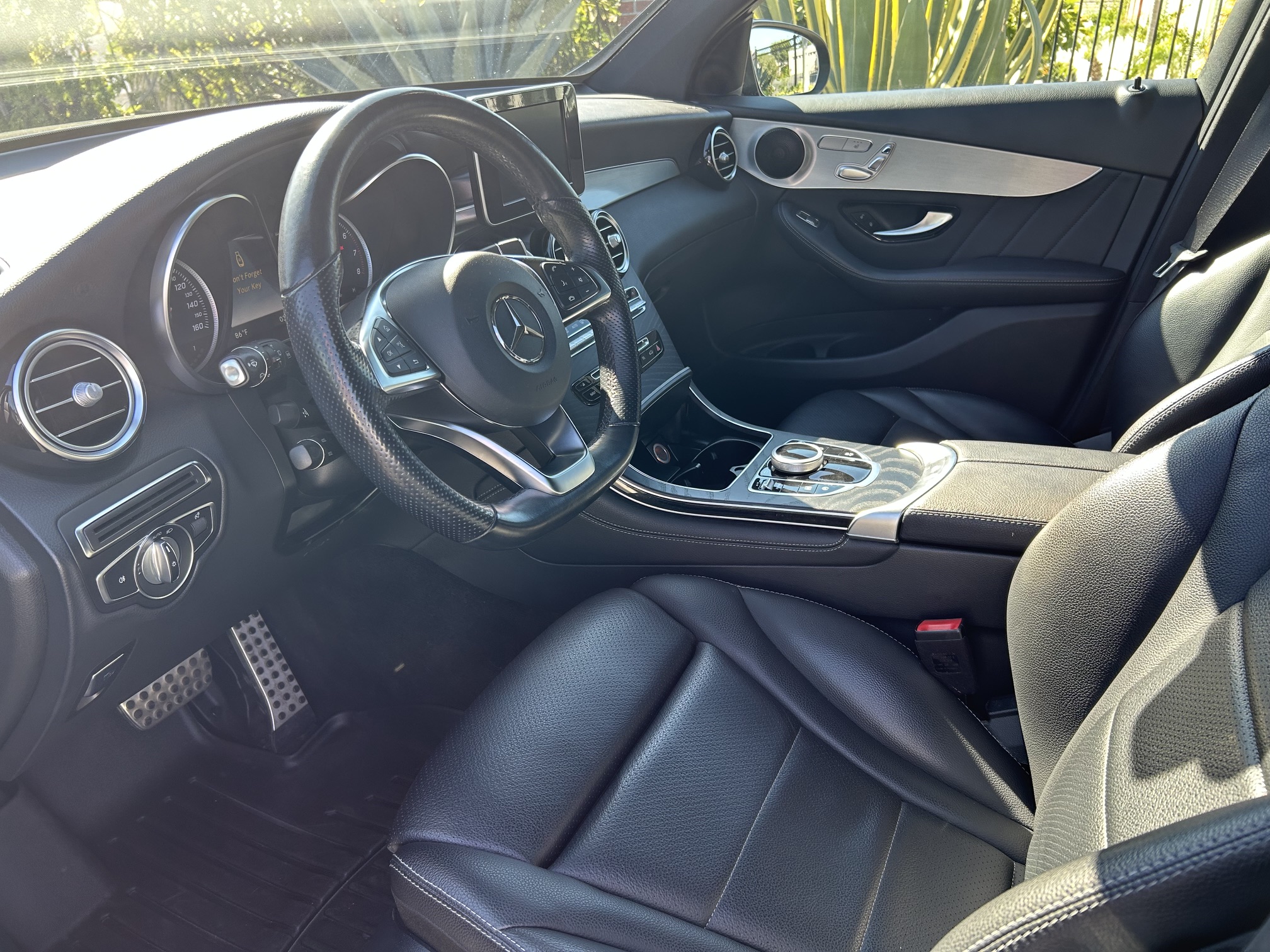 Used 2019 Mercedes-Benz GLC 300 image 16