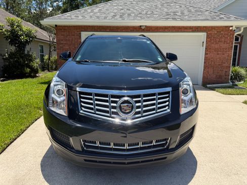 Used 2013 Cadillac SRX FWD image 5