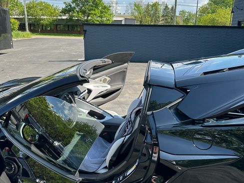 Used 2024 Chevrolet Corvette Z06 w/ Z07 Performance Package image 4