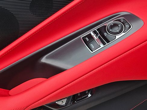 Used 2024 Chevrolet Corvette Stingray Preferred Cpe w/ Stealth Interior Trim Package image 12