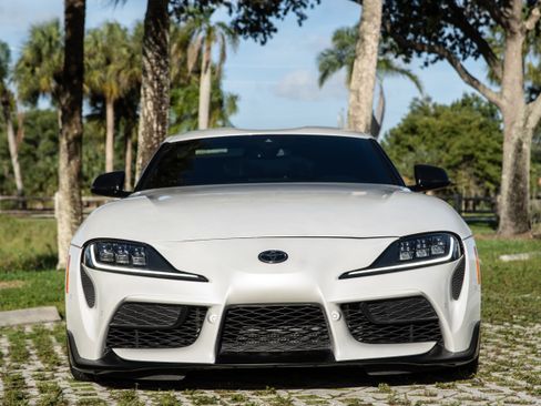 Used 2024 Toyota Supra RWD image 5