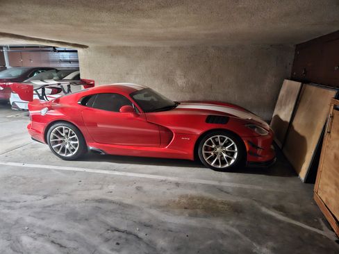 Used 2013 SRT Viper GTS image 4