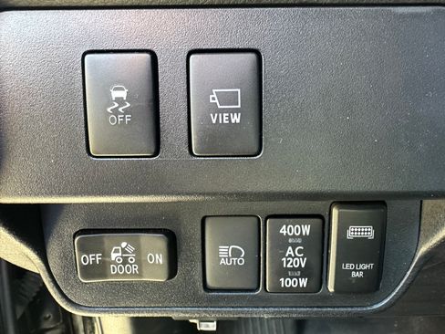 Used 2023 Toyota Tacoma TRD Pro image 5