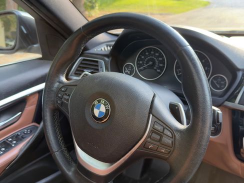 Used 2016 BMW 328d xDrive Wagon AWD/4WD image 9