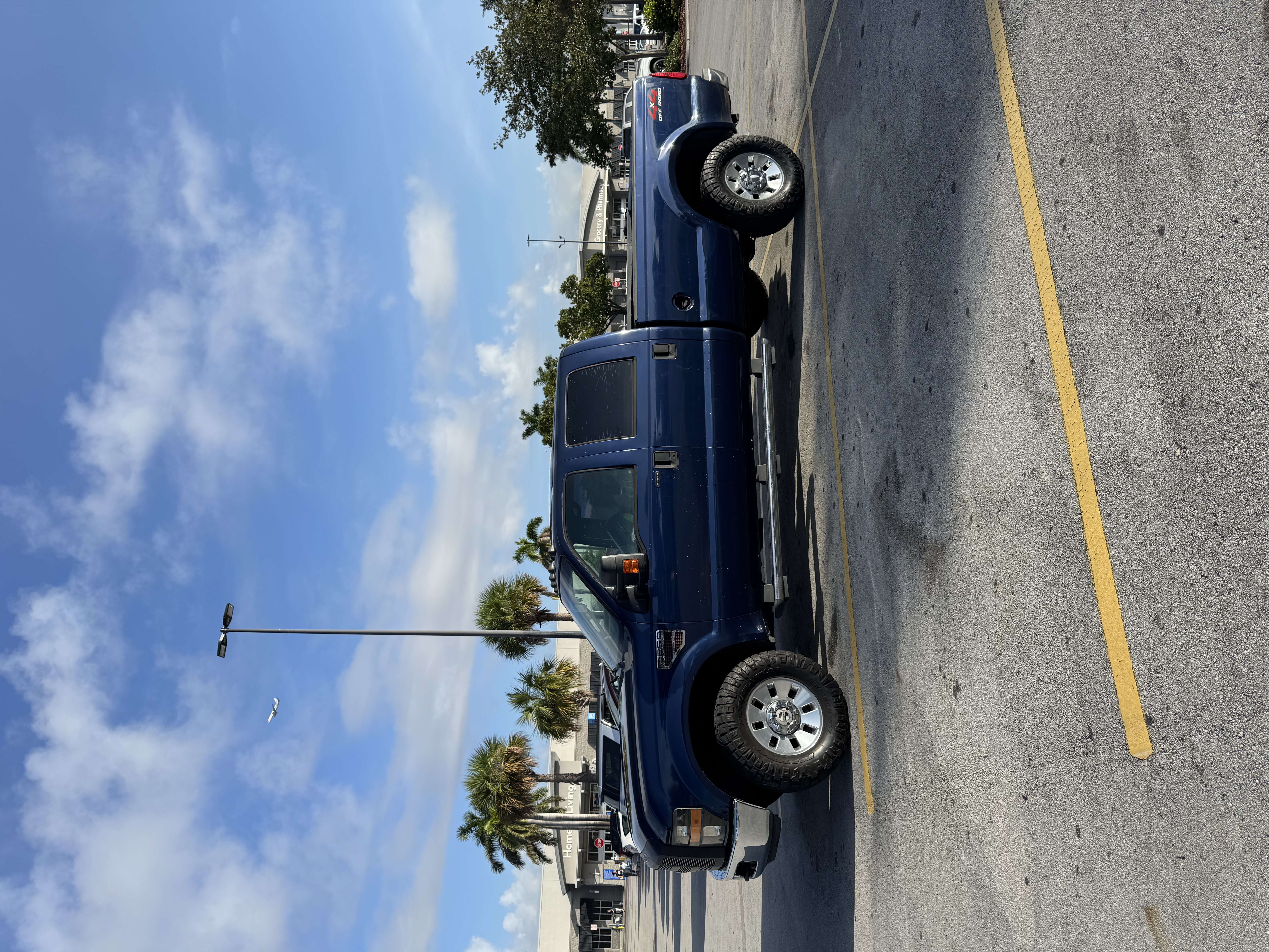 Used 2008 Ford F250 Lariat AWD/4WD image 8