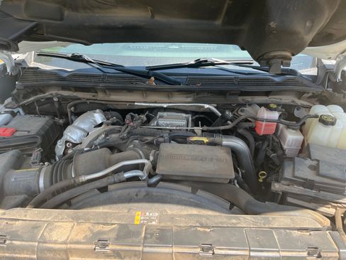 Used 2021 GMC Sierra 3500 Denali w/ Denali Ultimate Package AWD/4WD image 18